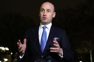 USA jsou supervelmoc a budou se podle toho chovat, prohlásil Trumpův poradce - Novinky